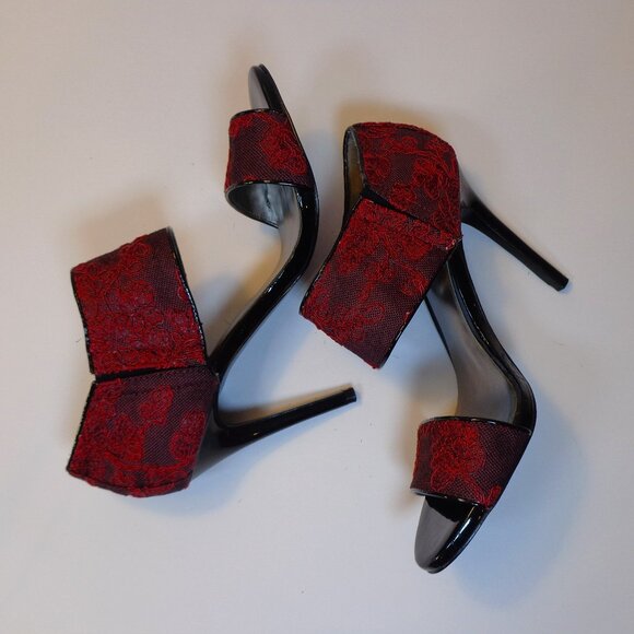 Carlos Women's Red Black Embroidered High Heel Leather Sandal with‎ Zip Size 7M - Picture 6 of 9